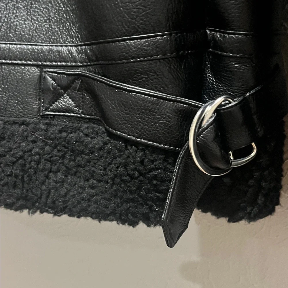 Black Faux Shearling Moto Biker Jacket Cropped Sherpa Lined - Picture 9 of 9